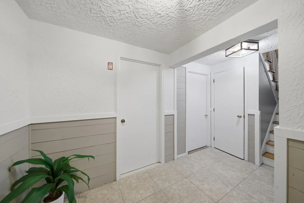 Photo of 24 Juniper Dr