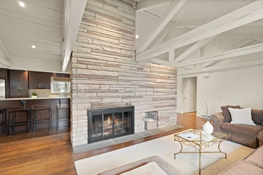 Photo of 76 Walnut St