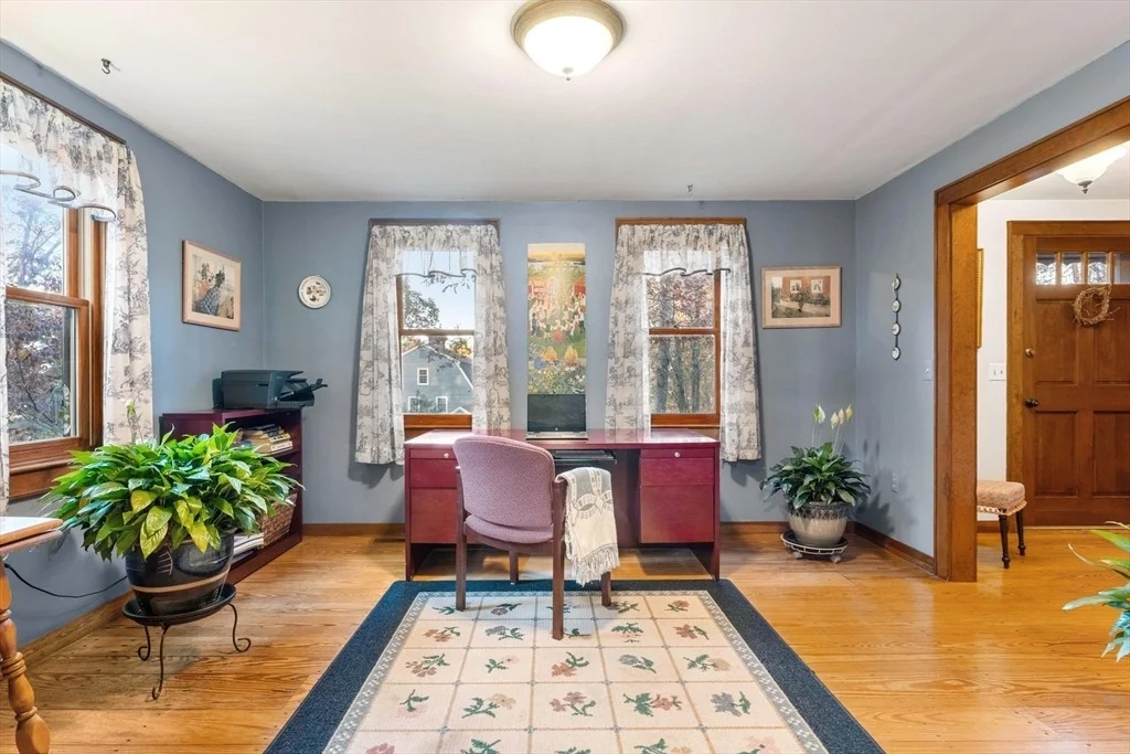 Photo of 20 Boyd Circle