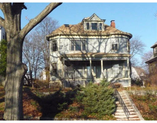 Photo of 374 Arborway