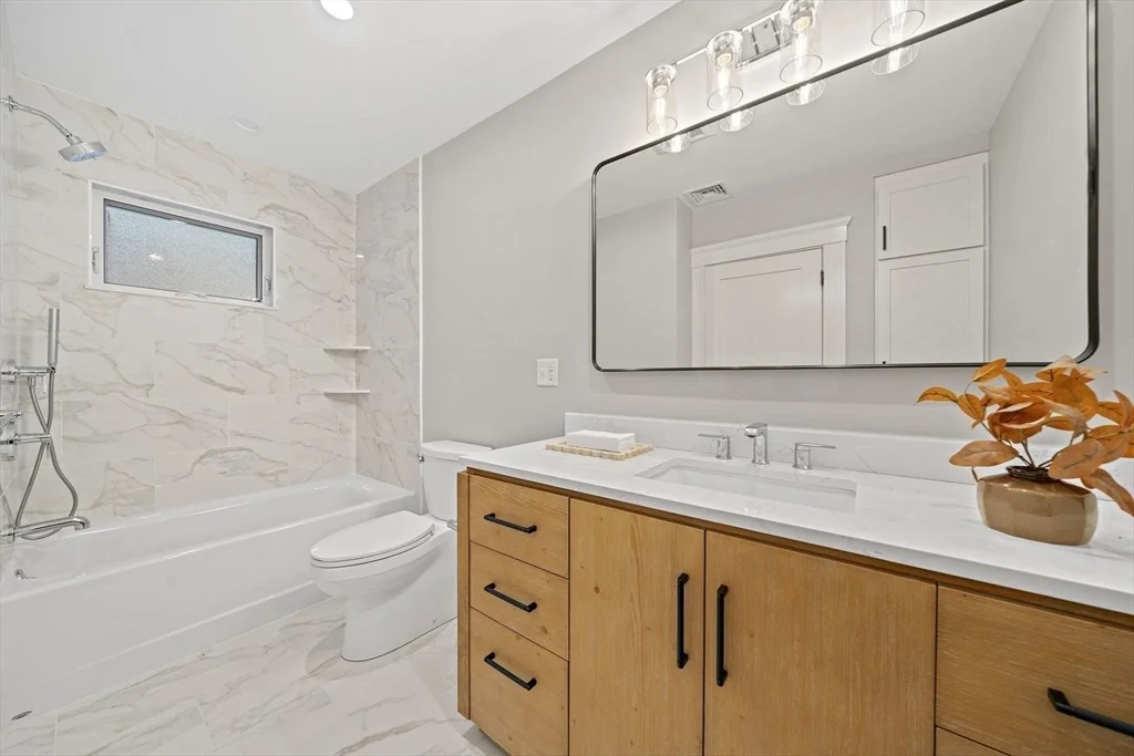 Photo of 53 Highland Ave