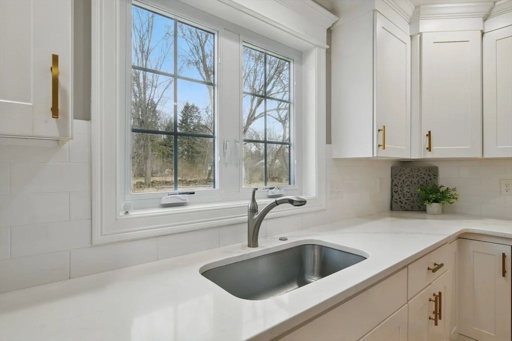 Photo of 4 Willow Brook Lane