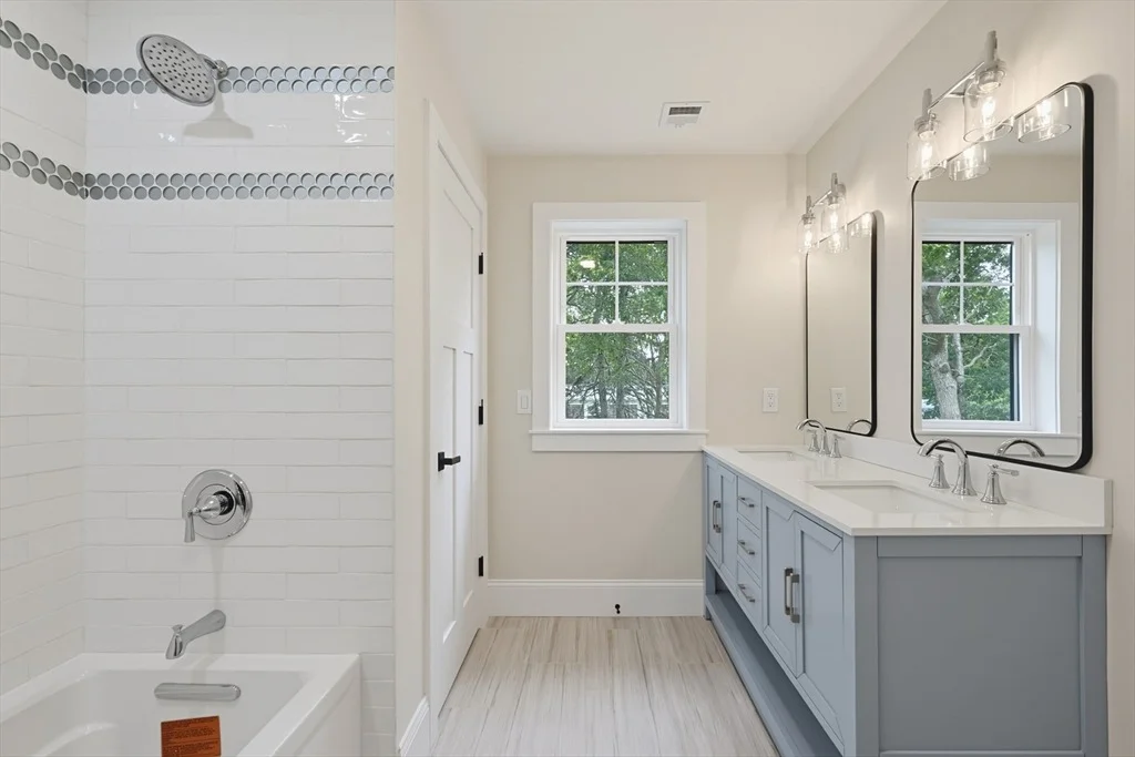 Photo of 19 Puritan Road