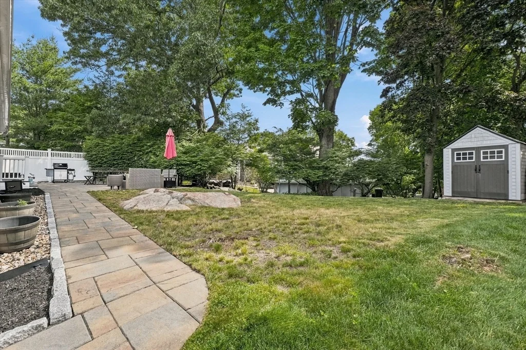 Photo of 52 Oak Ridge Circle