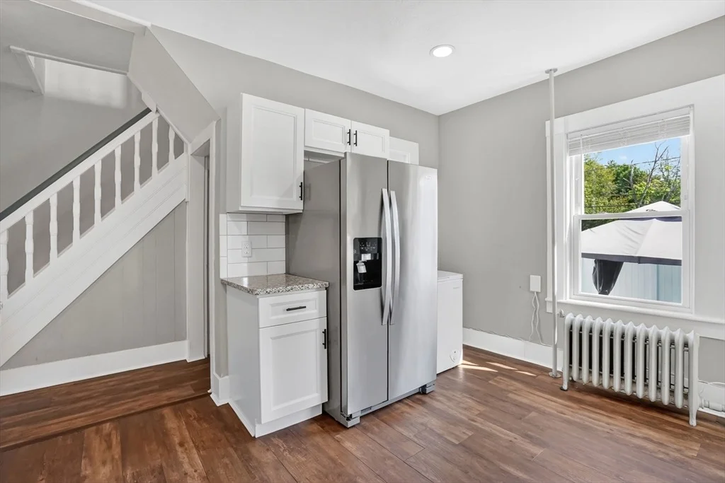 Photo of 7 Maple St