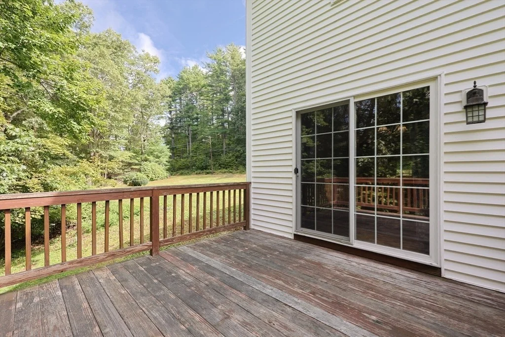 Photo of 366 Southbridge Rd