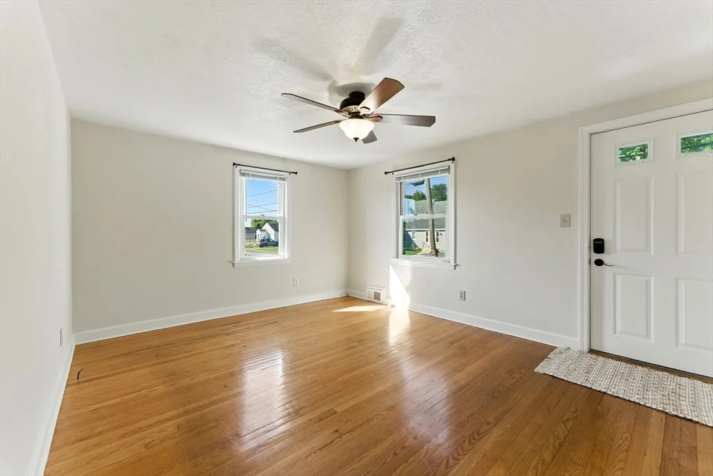 Photo of 194 Pine Street