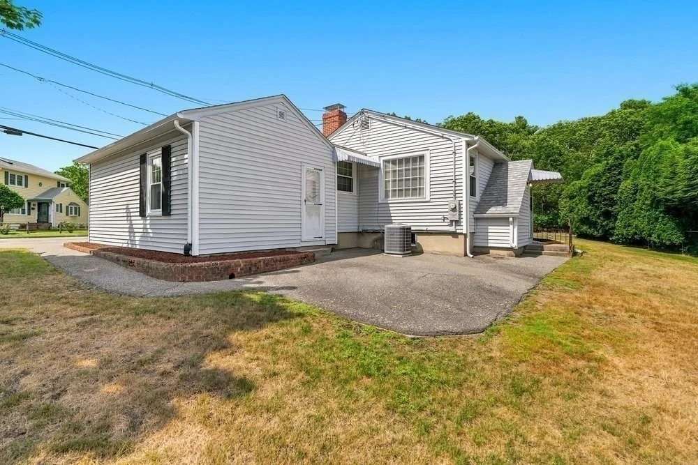 Photo of 4 Abbott Rd