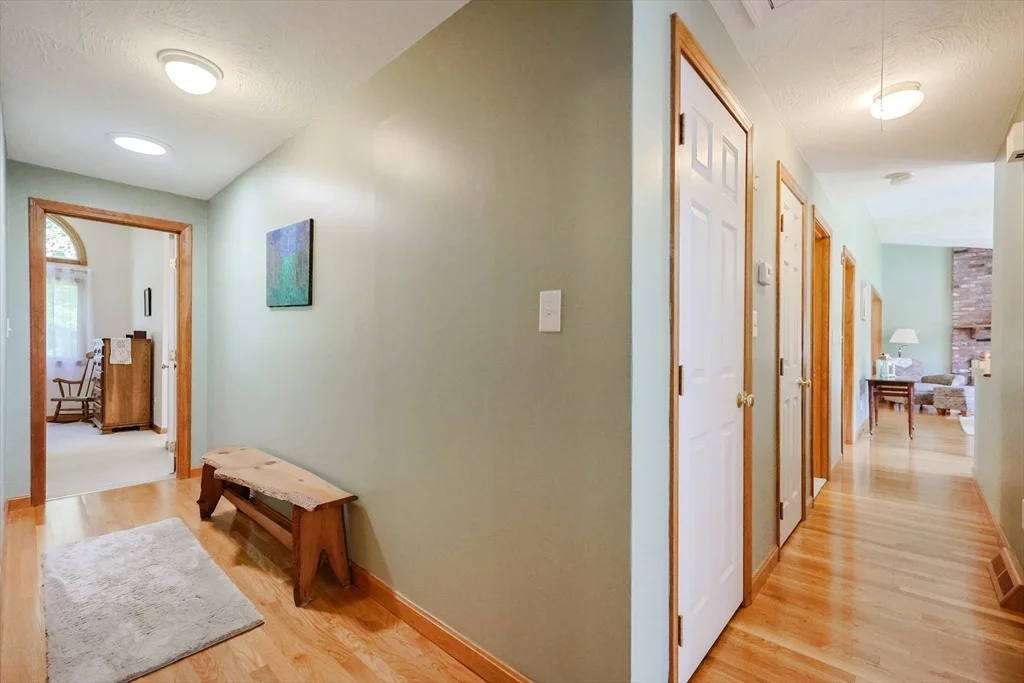 Photo of 23 Teller Dr