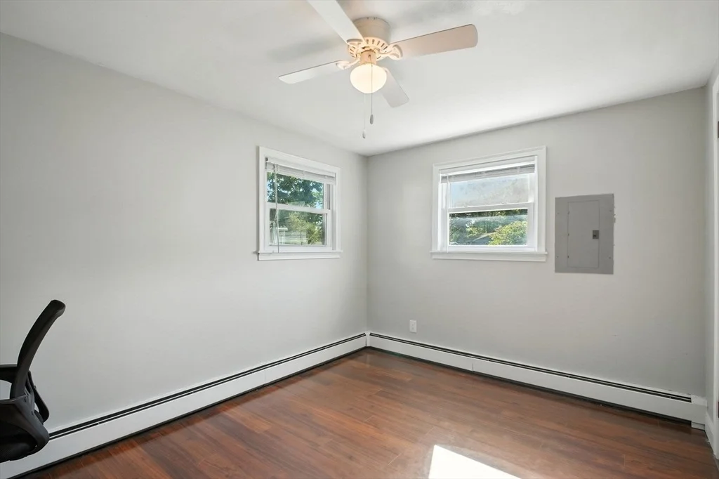 Photo of 19 Harbour Rd