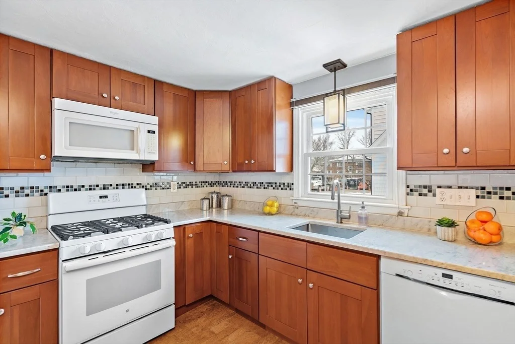 Photo of Unit 199 at 199 Everett St