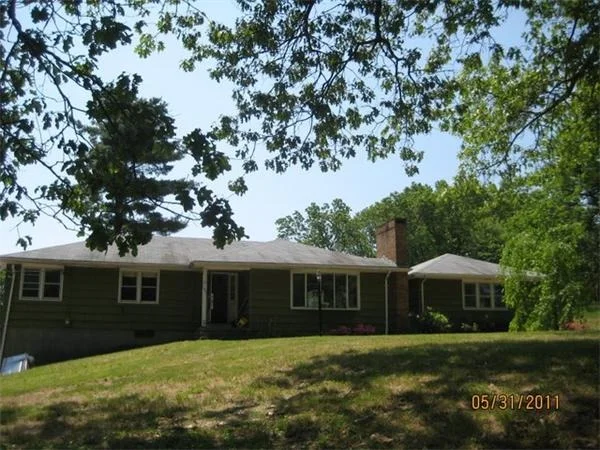 Photo of 449 Central Tpke
