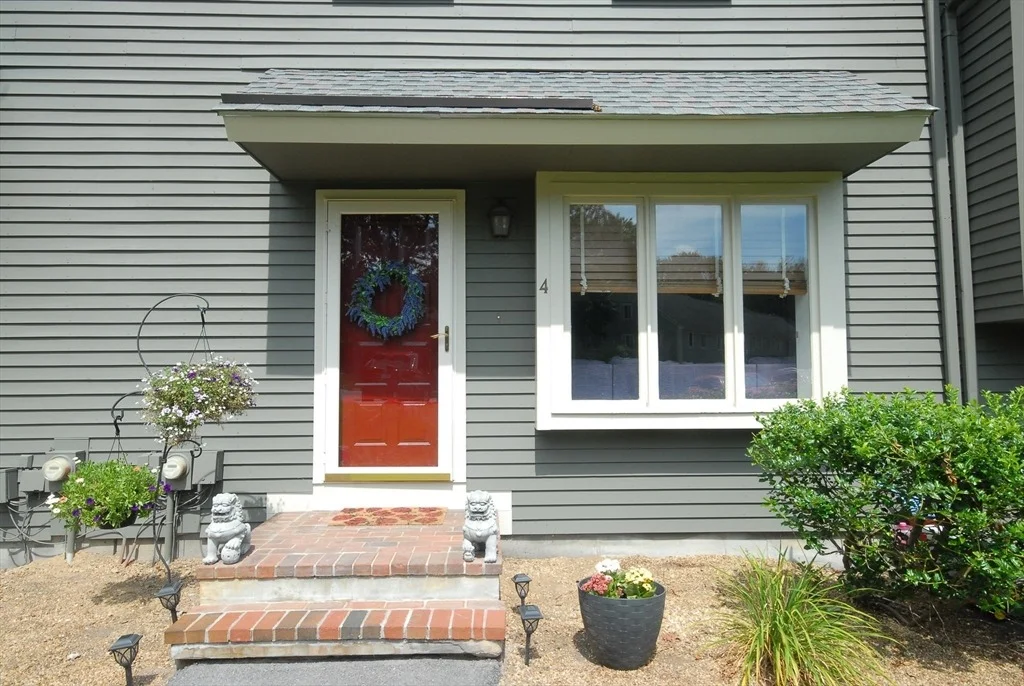 Photo of Unit 4 at 6 Deer Path