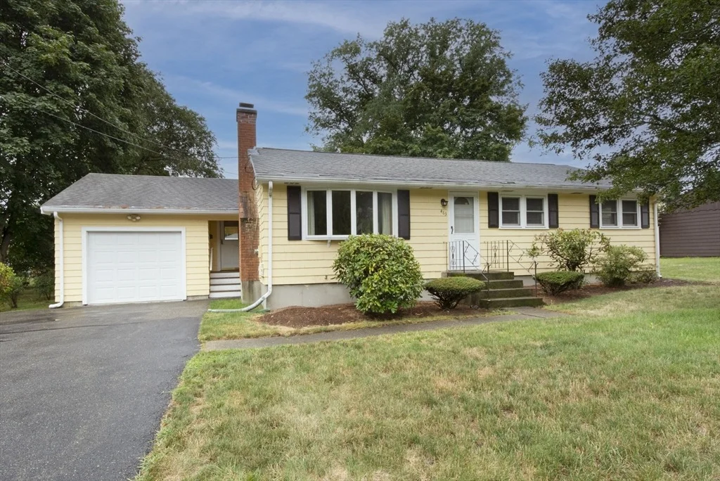 Photo of 463 Farm Rd