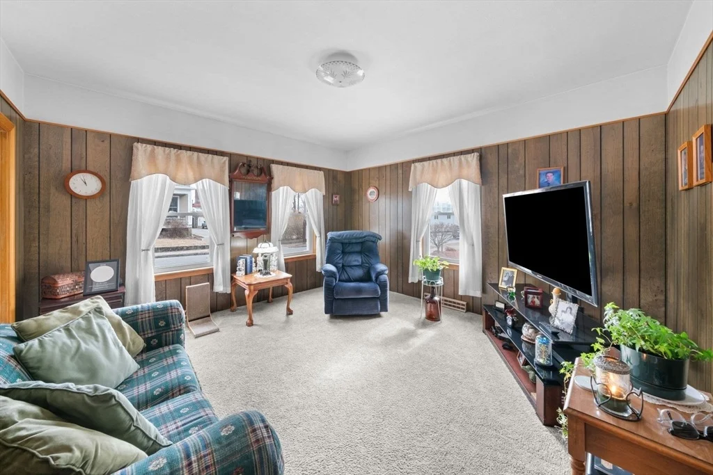 Photo of 8 Forest Street