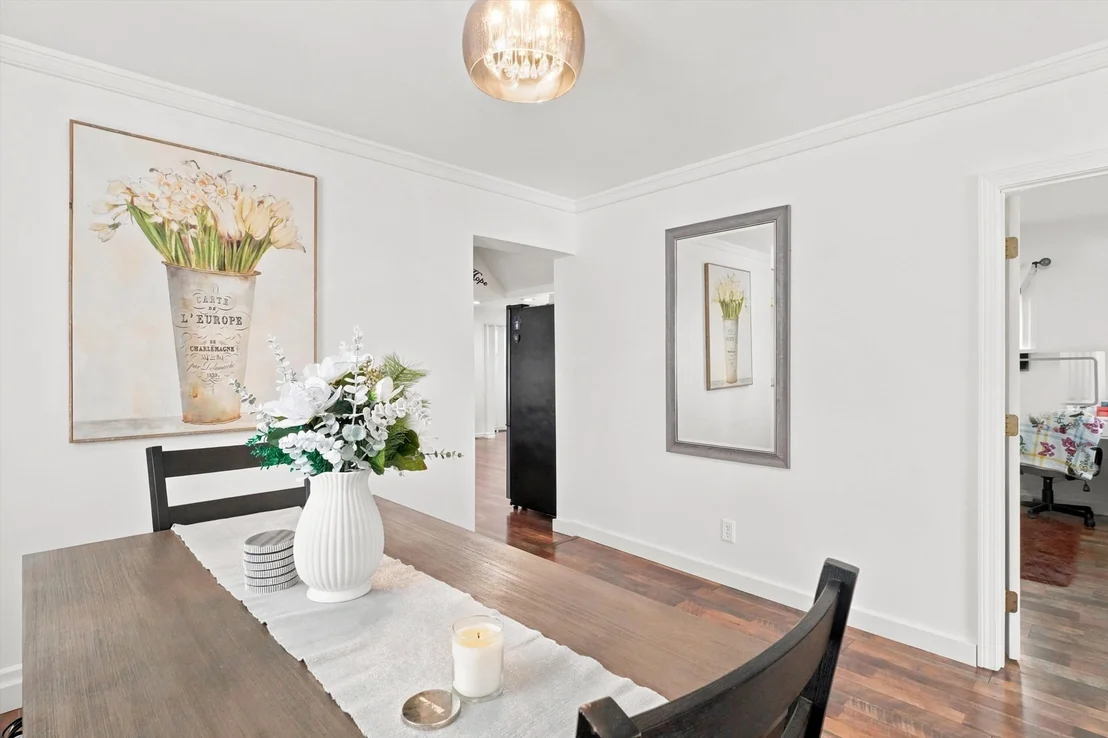 Photo of 25 Orient St