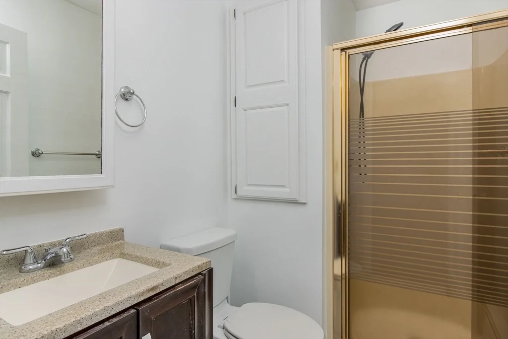 Photo of 106 Knower Rd