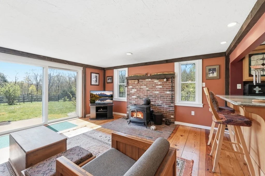 Photo of 9 Adams Rd