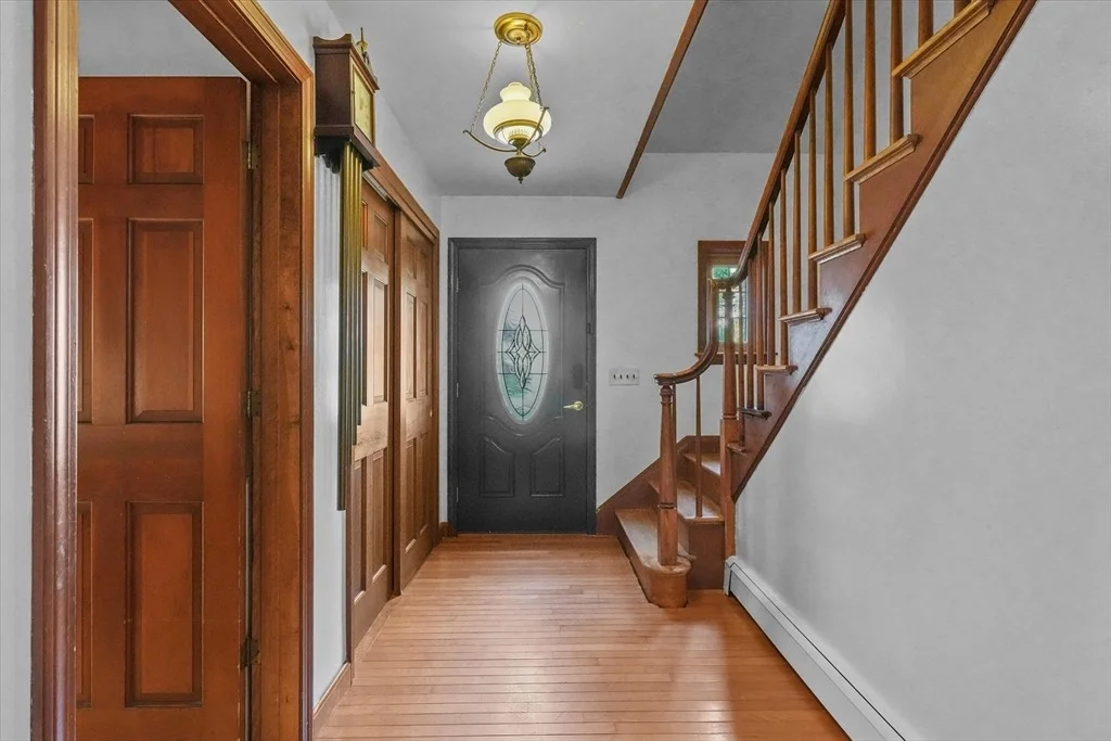Photo of 162 Starr Ave