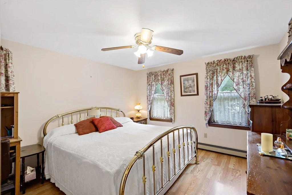 Photo of 28 Cranberry Ave