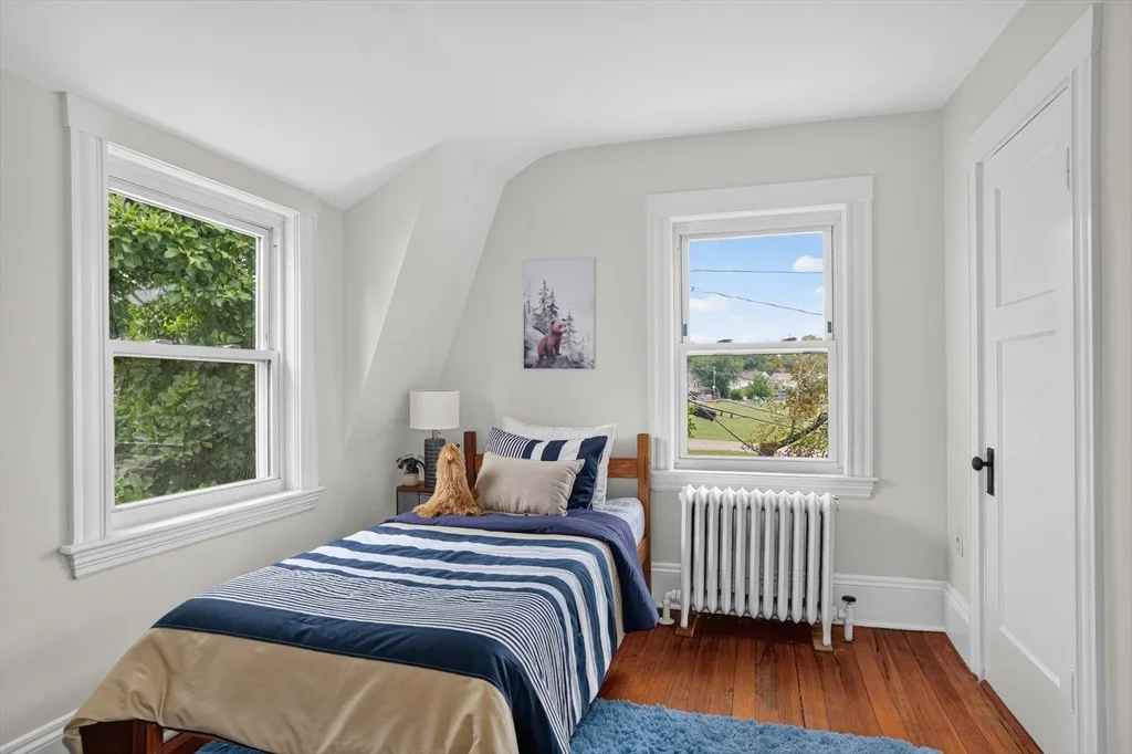 Photo of 7 Henry St