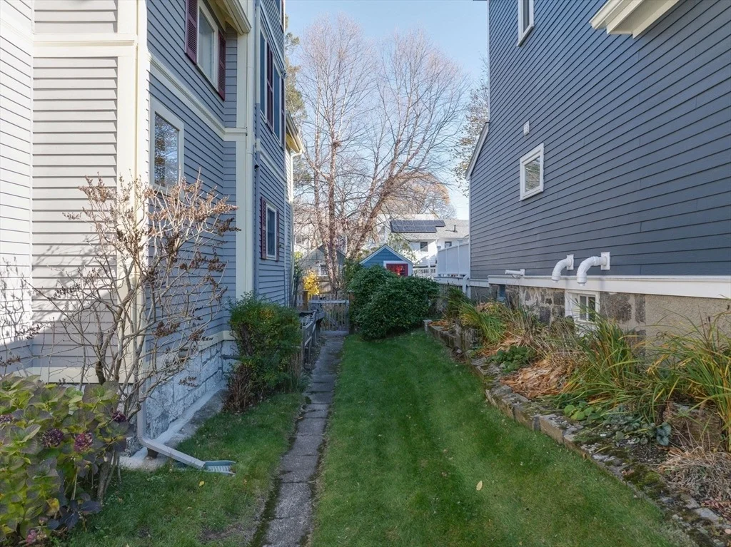 Photo of 79 Florence Ave