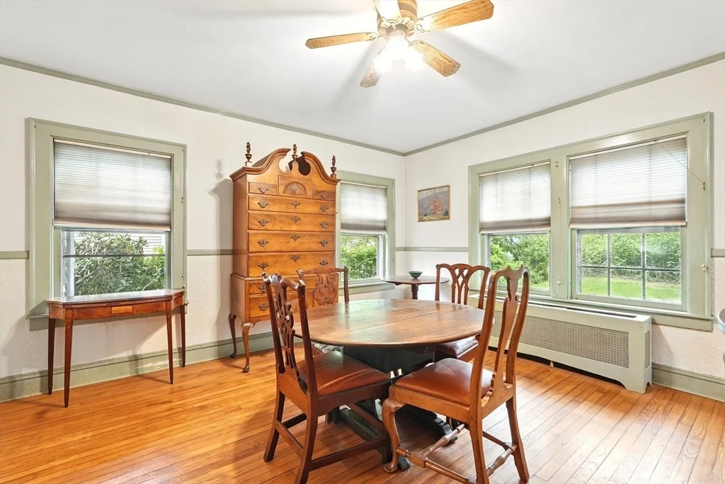 Photo of 20 Ferrante Avenue