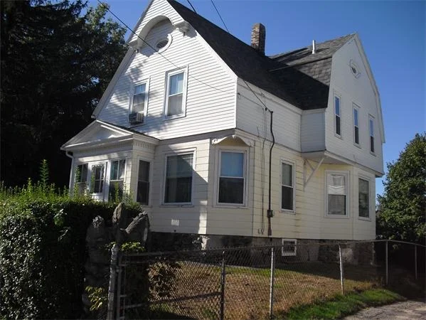 Photo of 17 Barker St.