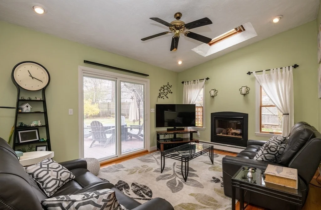 Photo of 189 West Shore Dr