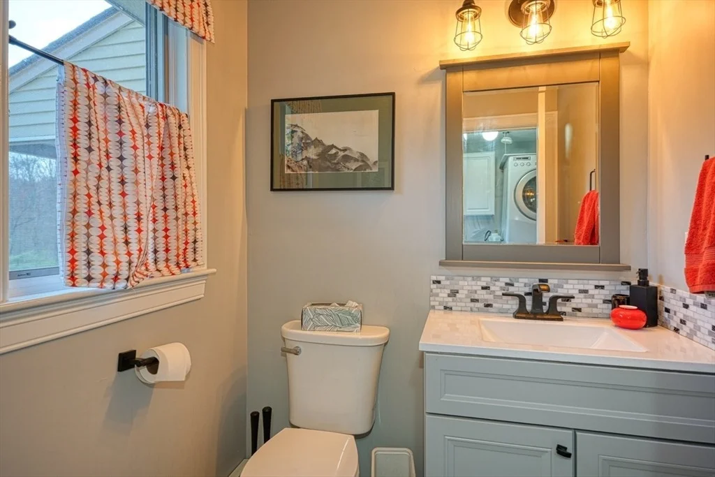 Photo of 166 Willowgate Rise
