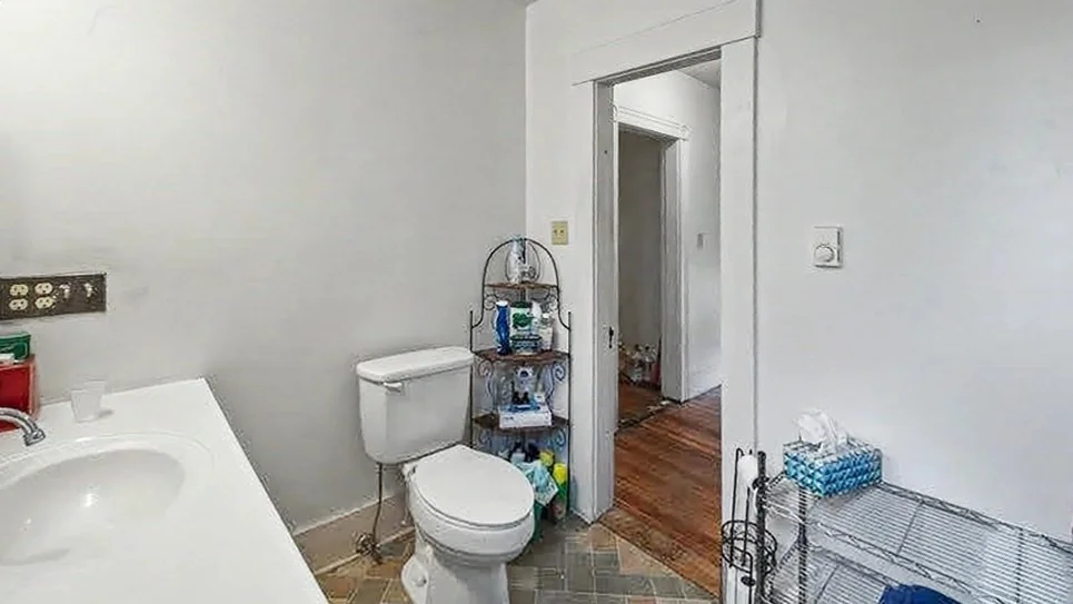 Photo of 49 Juniper St