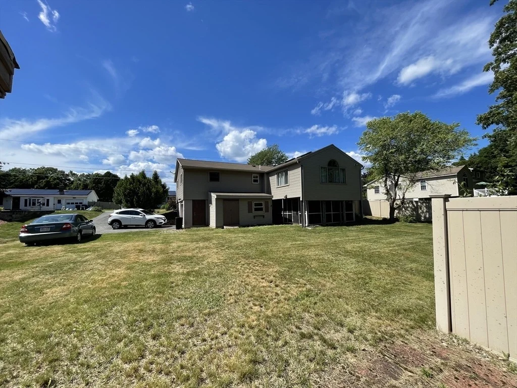 Photo of 55 Barbara Ave