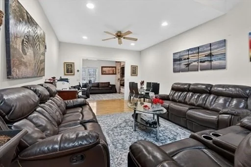 Photo of Unit 1 at 1 Knowlton Circle