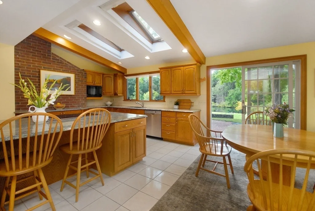 Photo of 308 Musterfield Road