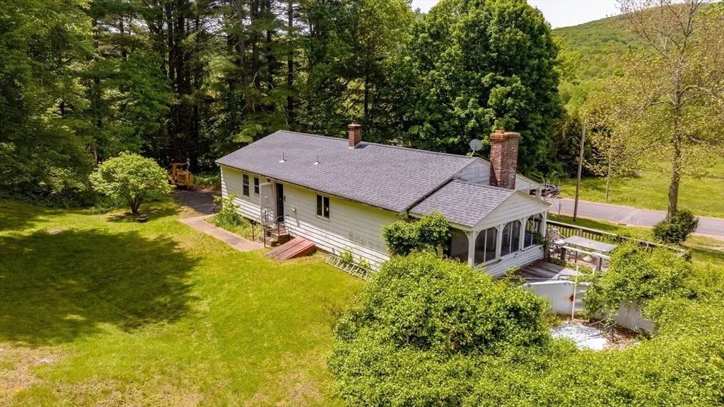 Photo of 189 Scantic Rd.