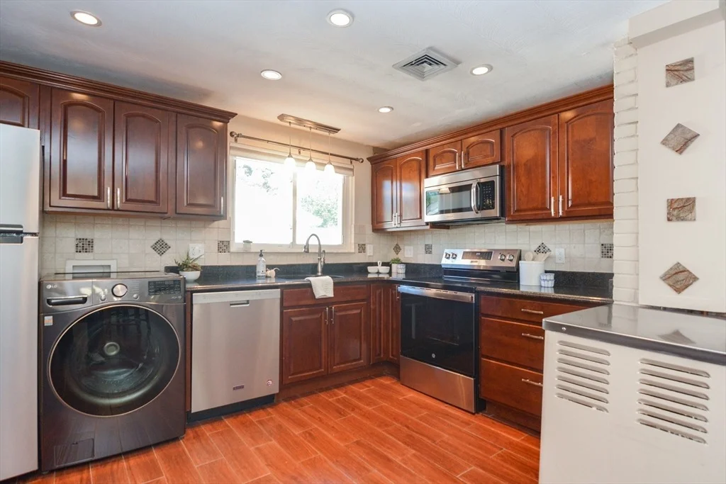 Photo of 16 Rosslare Rd