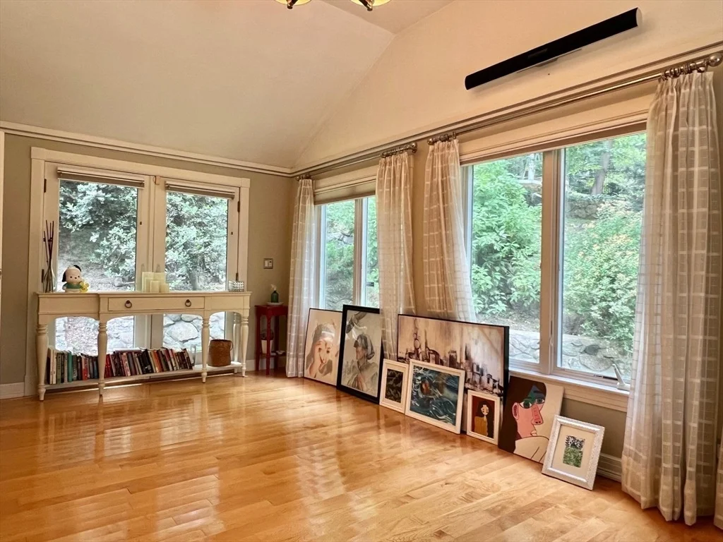Photo of 75 Lee Street