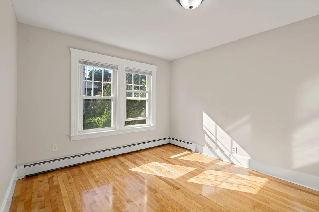 Photo of 132 May St
