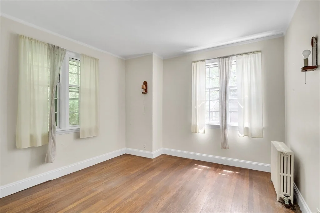 Photo of 128 Dudley St