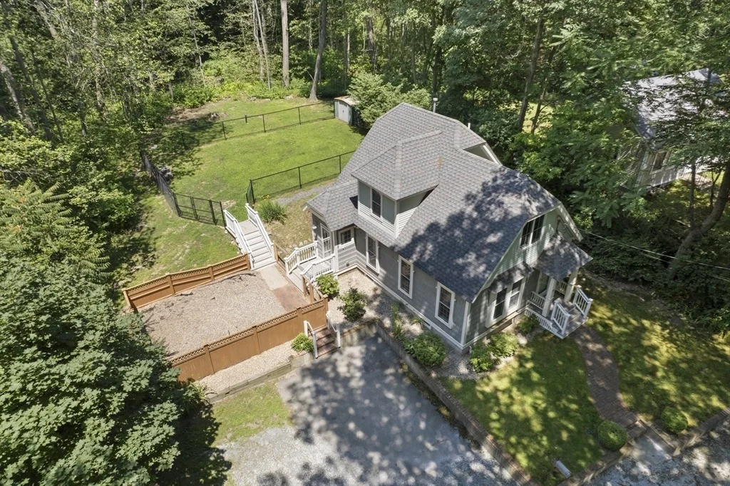 Photo of 10 Mayflower Path