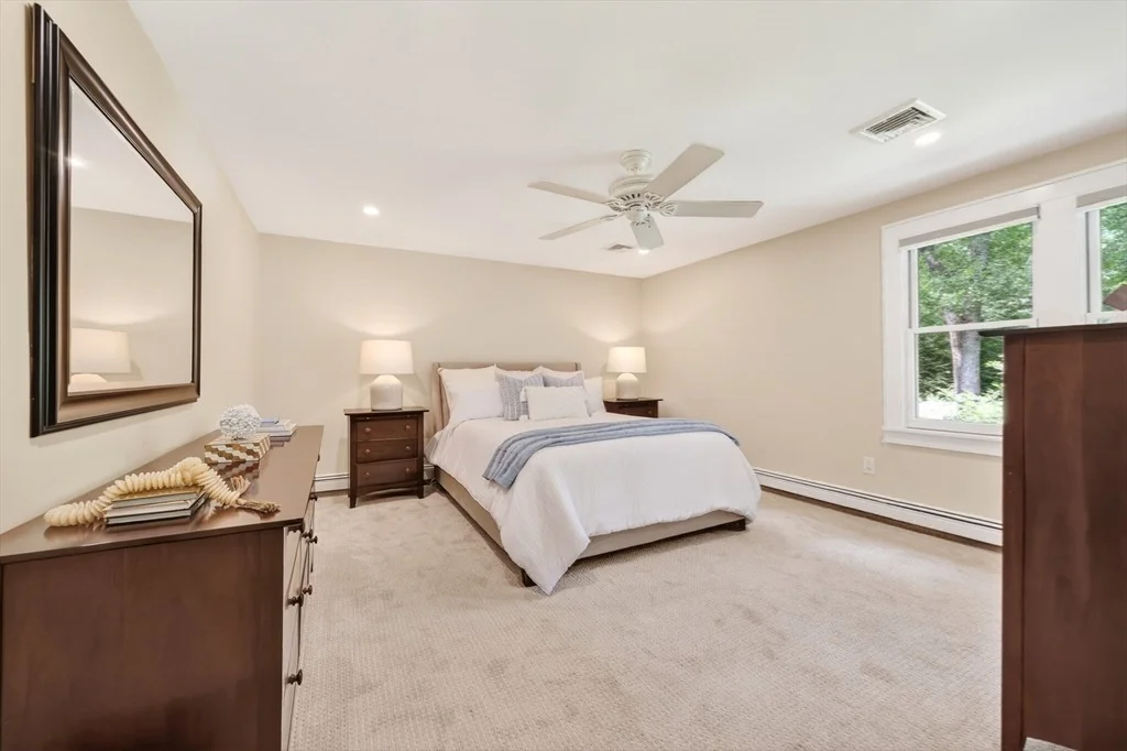 Photo of 42 Willow Road