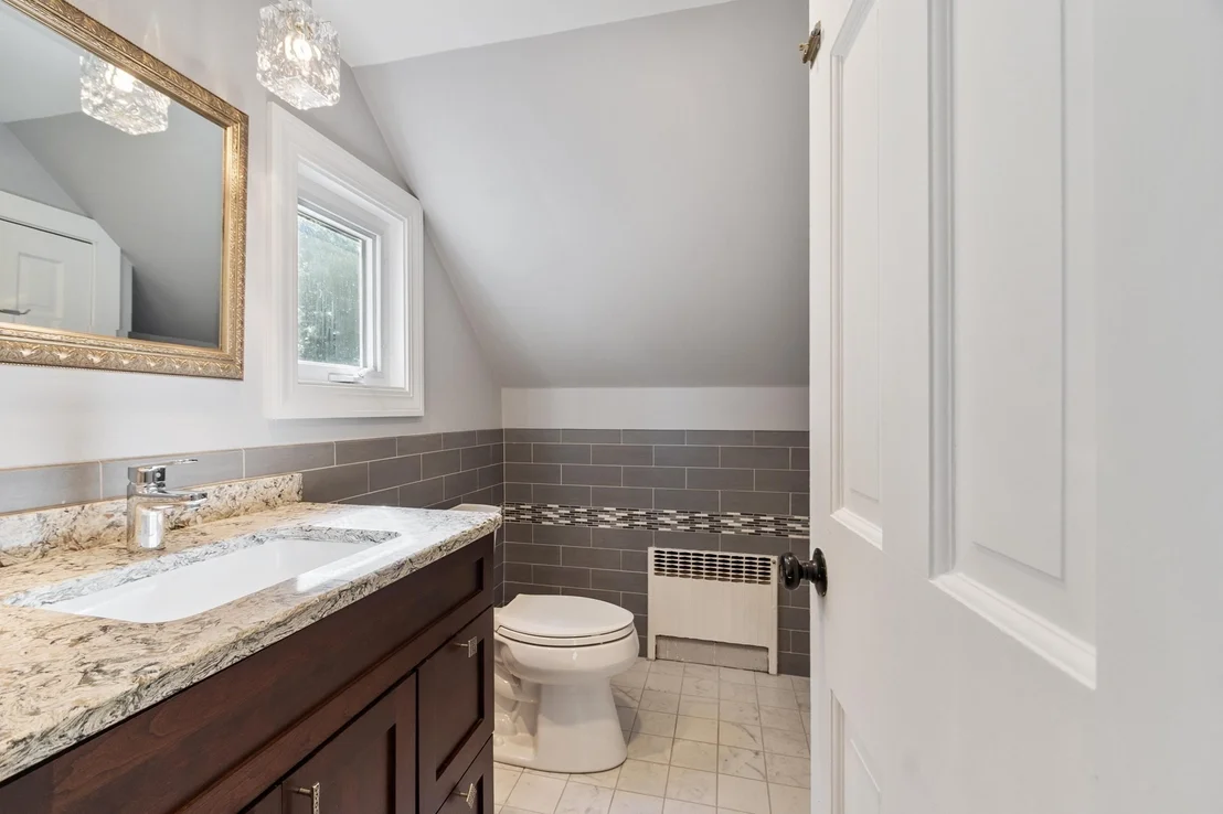 Photo of 5 Tavern Ln