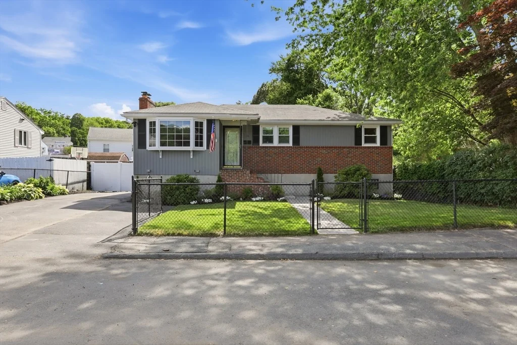 Photo of 36 Basse Circle