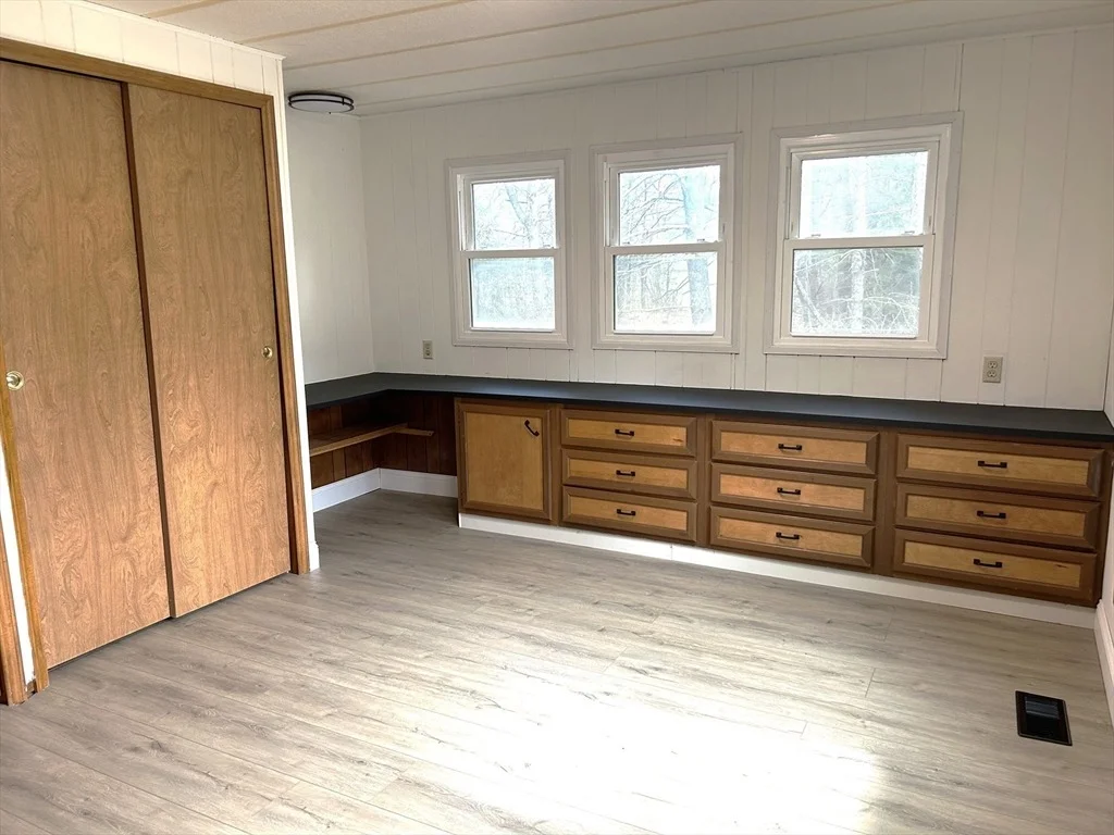 Photo of 11 Jeri Drive