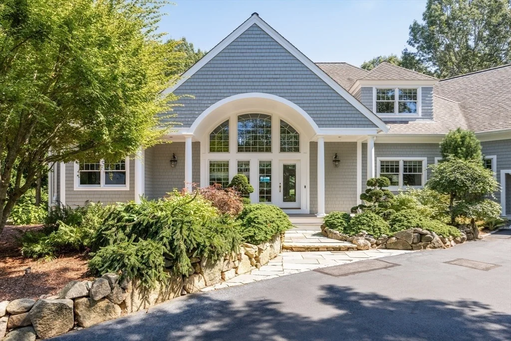 Photo of 15 Reflection Drive
