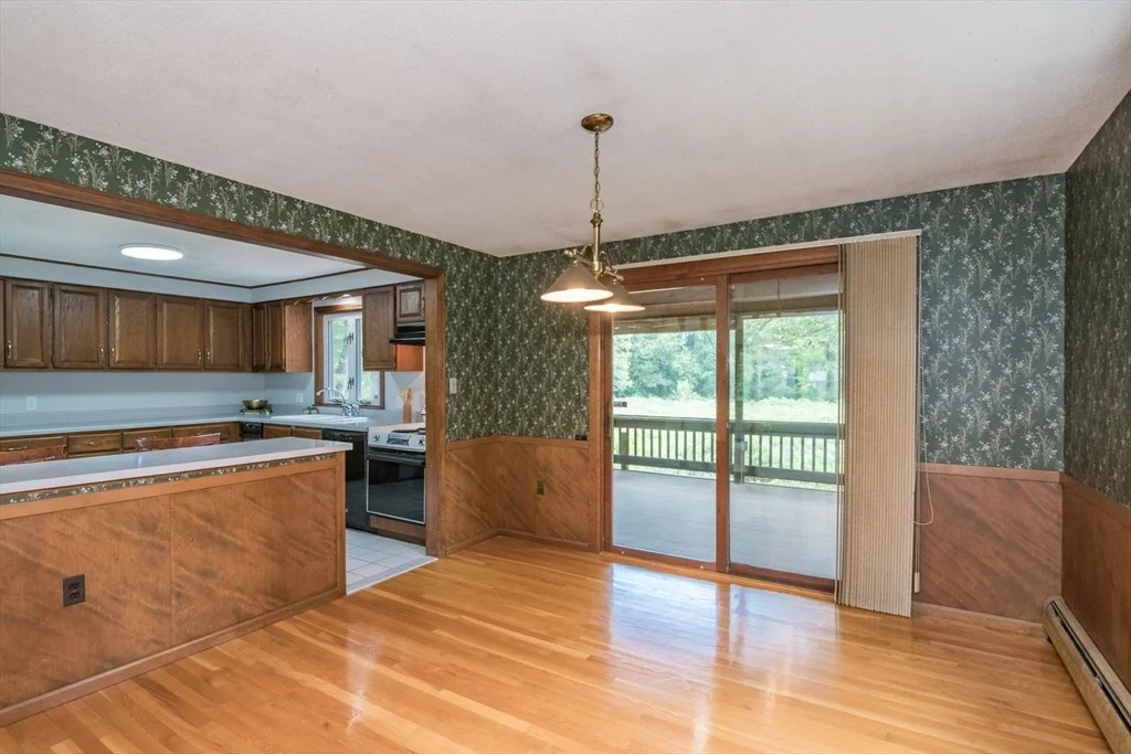 Photo of 1 Maplewood Dr
