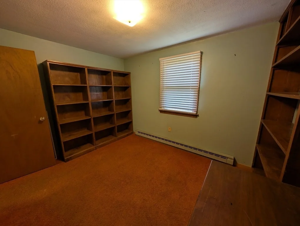 Photo of 7 Birchwood Dr