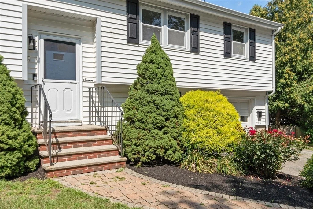 Photo of 7 Locust Street