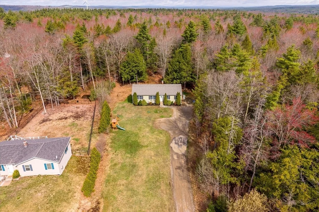 Photo of 84 Baptist Common Rd