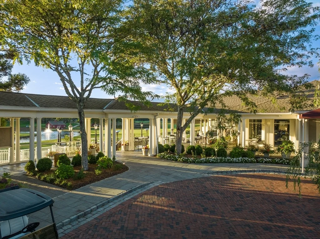 Photo of 326 Willowbend